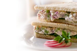 Tuna Sandwich with Béarnaise Sauce