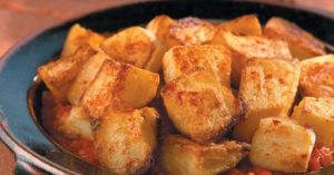 Batatas Bravas com Molho Aioli