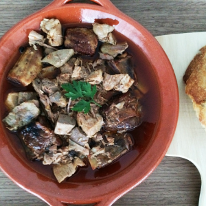 Liver Sauce Pork Greaves