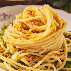 Spaghetti with Turnip Greens Cream and Dried Tomatoes