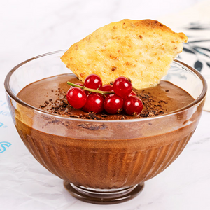 Chocolate Mousse with Tarts of Olive Oil
