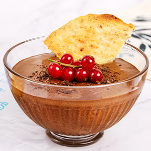 Mousse de Chocolate com Tortas de Azeite