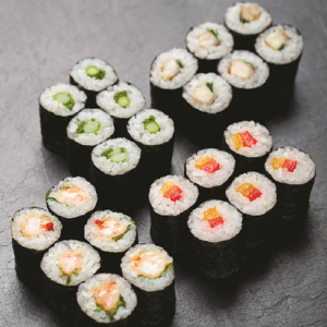 Hosomaki Sushi Roll with Grilled Asparagus