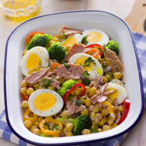 Chickpea Salad with Tuna